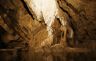 Belianska stalaktitų - stalagmitų urvus.jpg